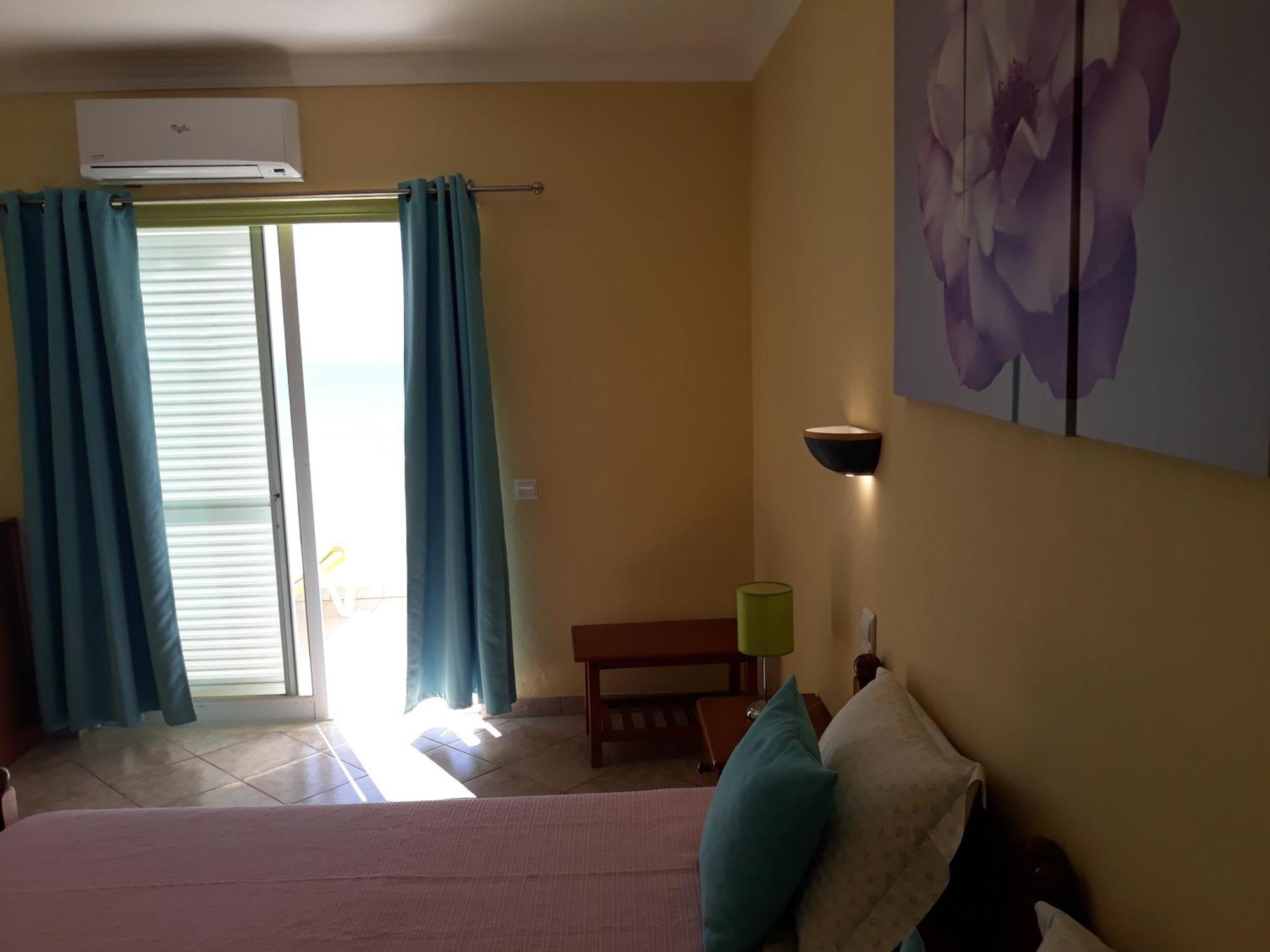 Venha Nadar A Oura Apartment Albufeira Luaran gambar