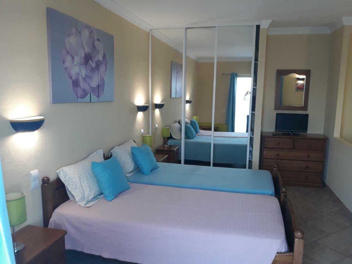 Venha Nadar A Oura Apartment Albufeira Luaran gambar